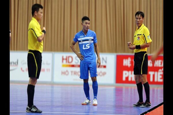 bong-da-futsal-3